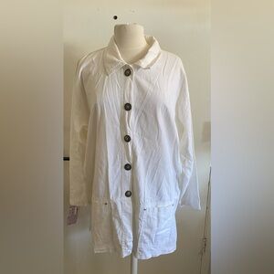 White Utility Jacket with Mid-Length Cut and Casual Fabric